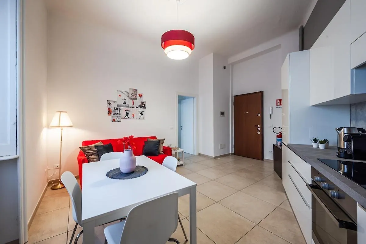Апартаменты Milano M4 - Apt Design District - Duomo-Ac-Wifi Италия